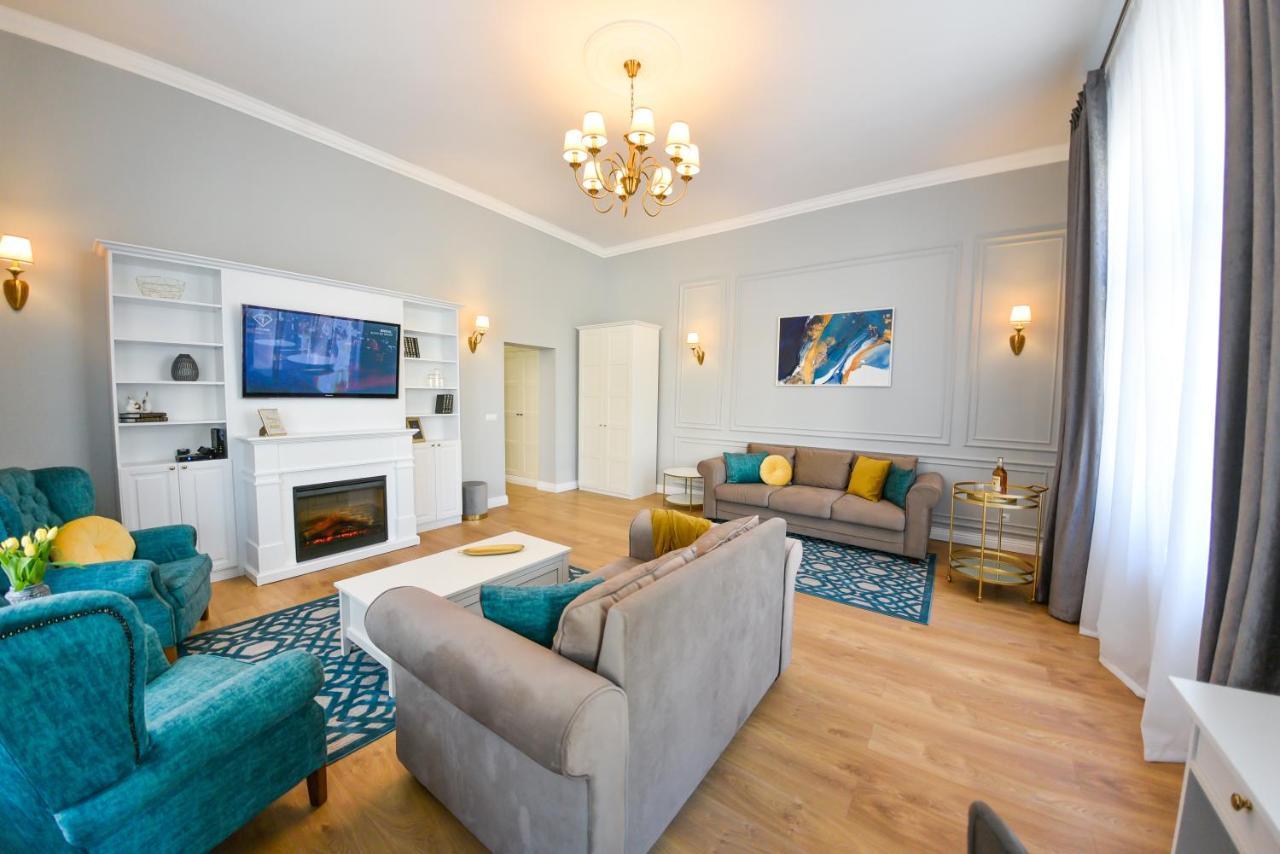 Victoria'S Old Town Deluxe Apartment (Adults Only) Timişoara Exterior foto